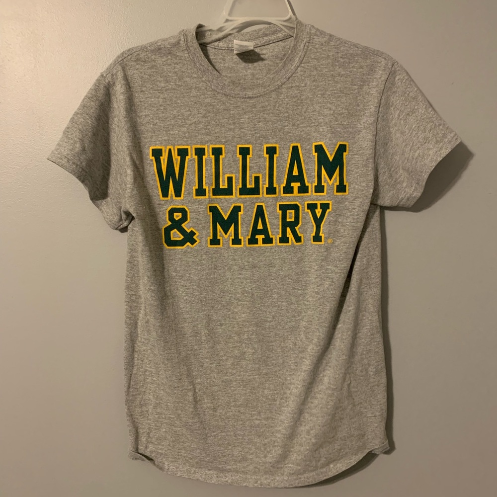 William and Mary t-shirt size small